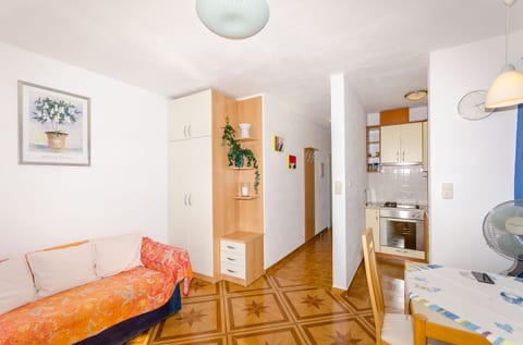 Apartments Mrvelj - Unit 371045-13
