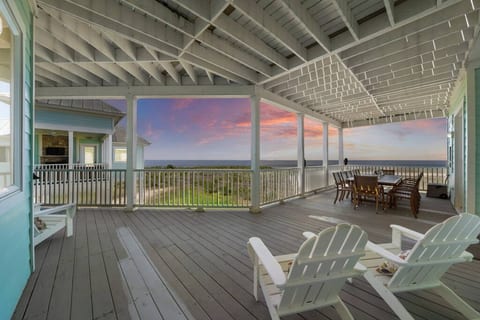Spacious deck overlooking the bay