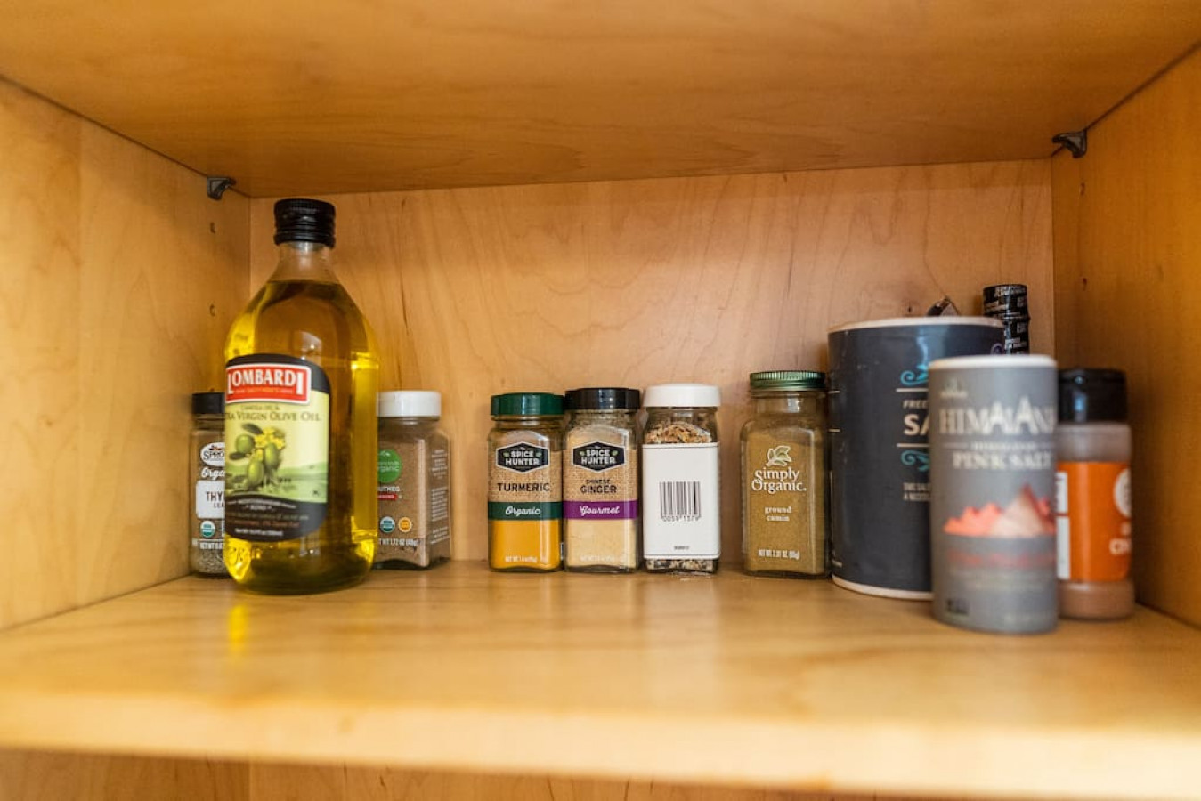 POOL!: 4BR BURBANK HOUSE w/ *SWIMMING POOL* and LARGE FENCED PATIO/YARD (p12) - Burbank