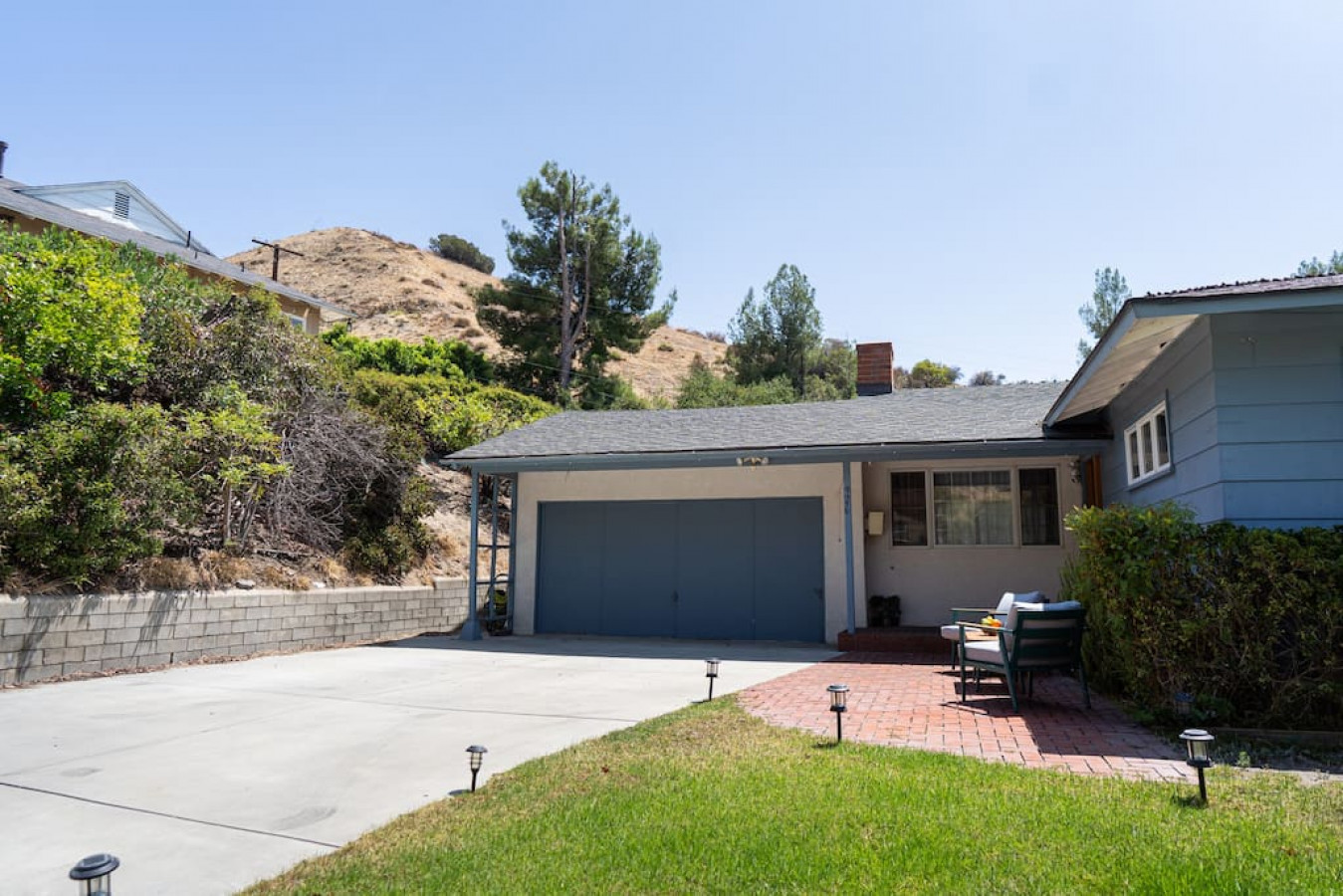 POOL!: 4BR BURBANK HOUSE w/ *SWIMMING POOL* and LARGE FENCED PATIO/YARD (p12) - Burbank