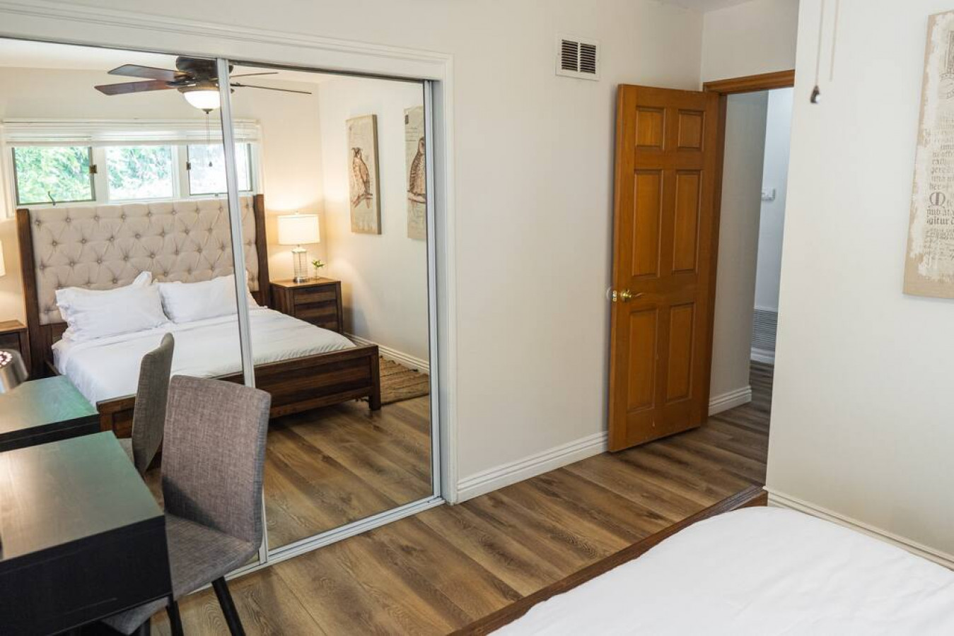 POOL!: 4BR BURBANK HOUSE w/ *SWIMMING POOL* and LARGE FENCED PATIO/YARD (p12) - Burbank