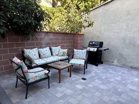 PRIVATE FENCED PATIO WITH BBQ GRILL & OUTDOOR SEATING -- View 3D Virtual Tour of the Property Here: https://tinyurl.com/nhbvdey4