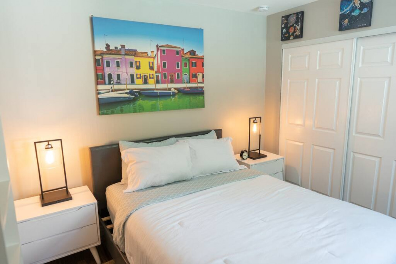 3D Virtual Tour: https://my.matterport.com/show/?m=CTaHLfjvHf4