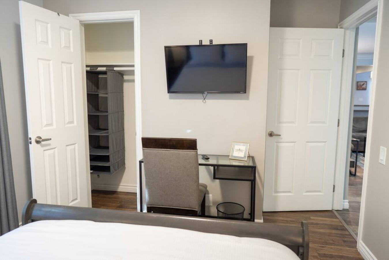 3D Virtual Tour: https://my.matterport.com/show/?m=CTaHLfjvHf4