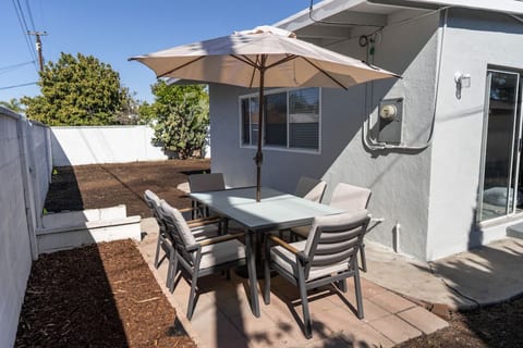 DISNEYLAND! 5BR FULLERTON HOUSE FULLY REMODELED 2023 w/ GARAGE & FENCED YARD p61