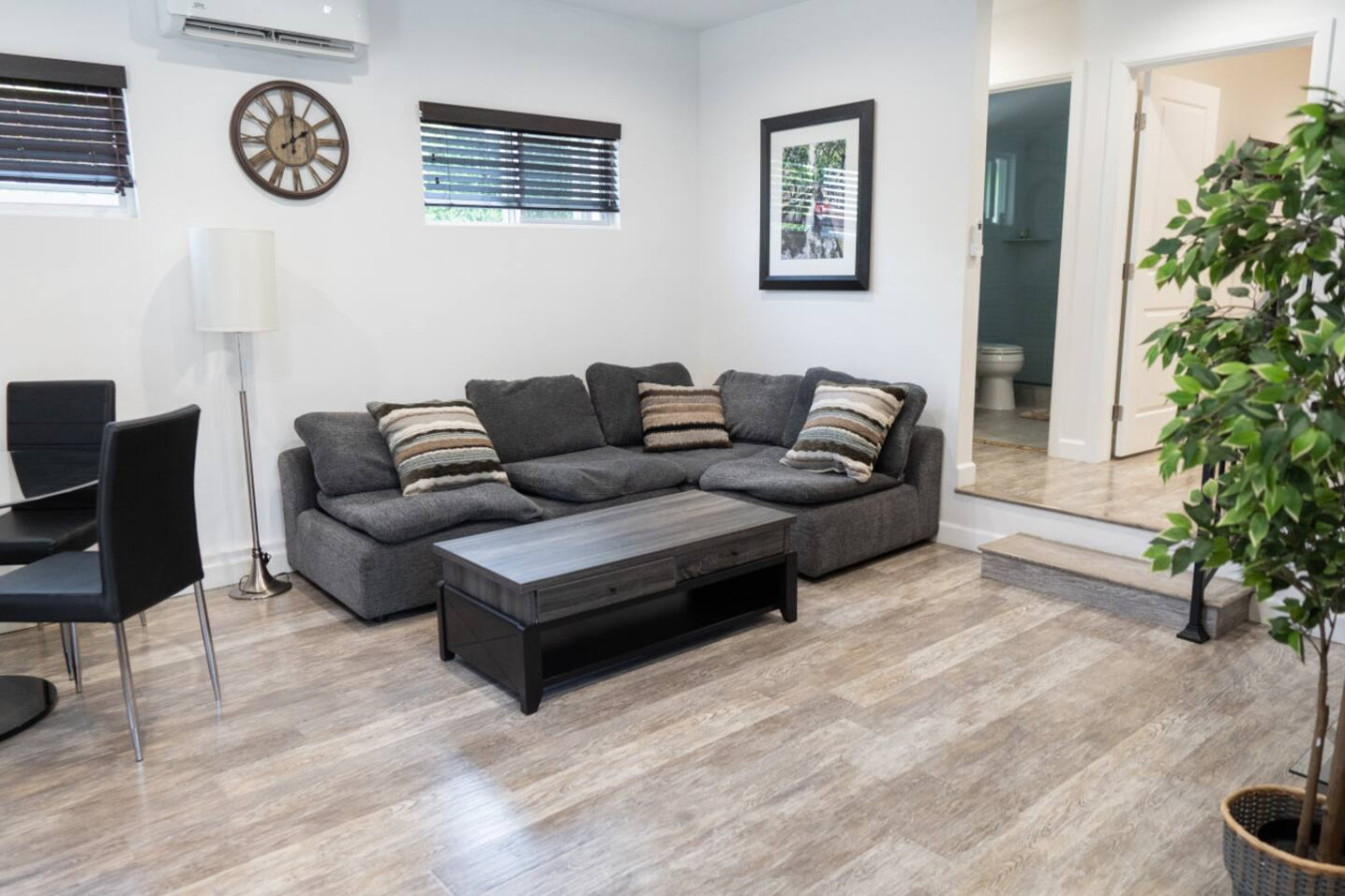 modern-2br-house:-rooftop-deck-outdoor-kitchen-p27/