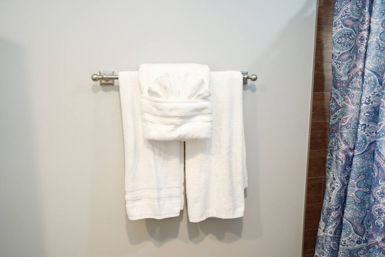 VAN NUYS DELIGHT: QUAINT 1BR GUESTHOUSE w/ COVERED PARKING & PRIVATE PATIO p18 - Los Angeles