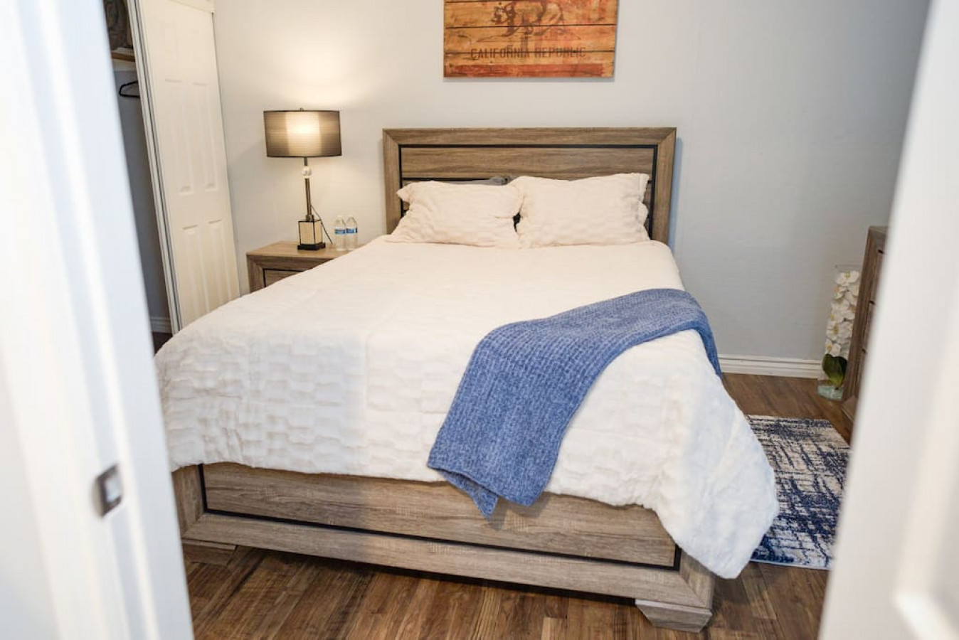 3D Virtual Tour: https://my.matterport.com/show/?m=dJS4KbfjYqm