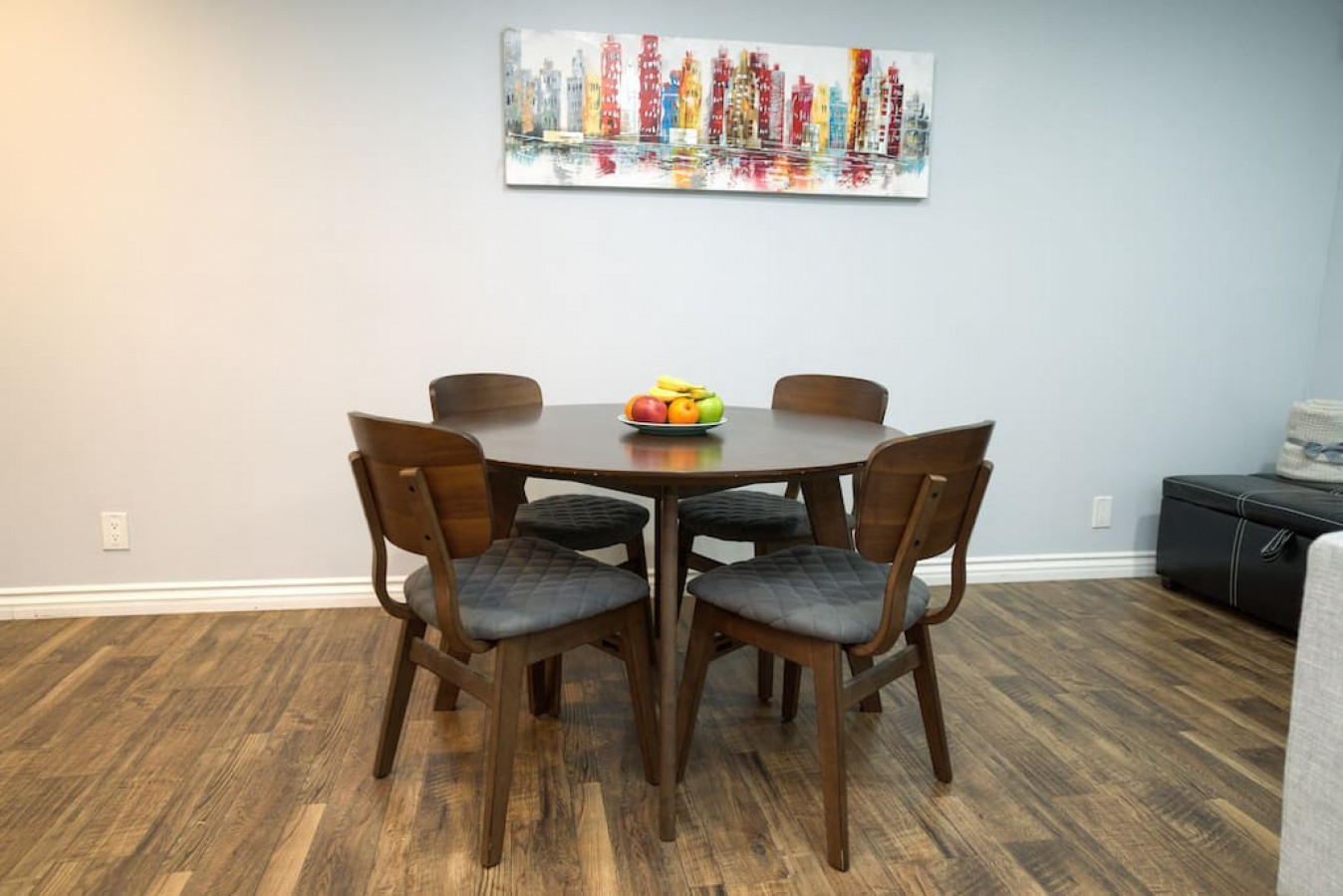 3D Virtual Tour: https://my.matterport.com/show/?m=dJS4KbfjYqm