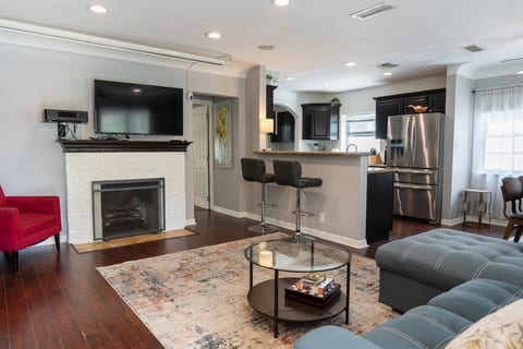 LIVING ROOM -- View 3D Virtual Tour of the Property Here: https://my.matterport.com/show/?m=ivvG2JKpsrV