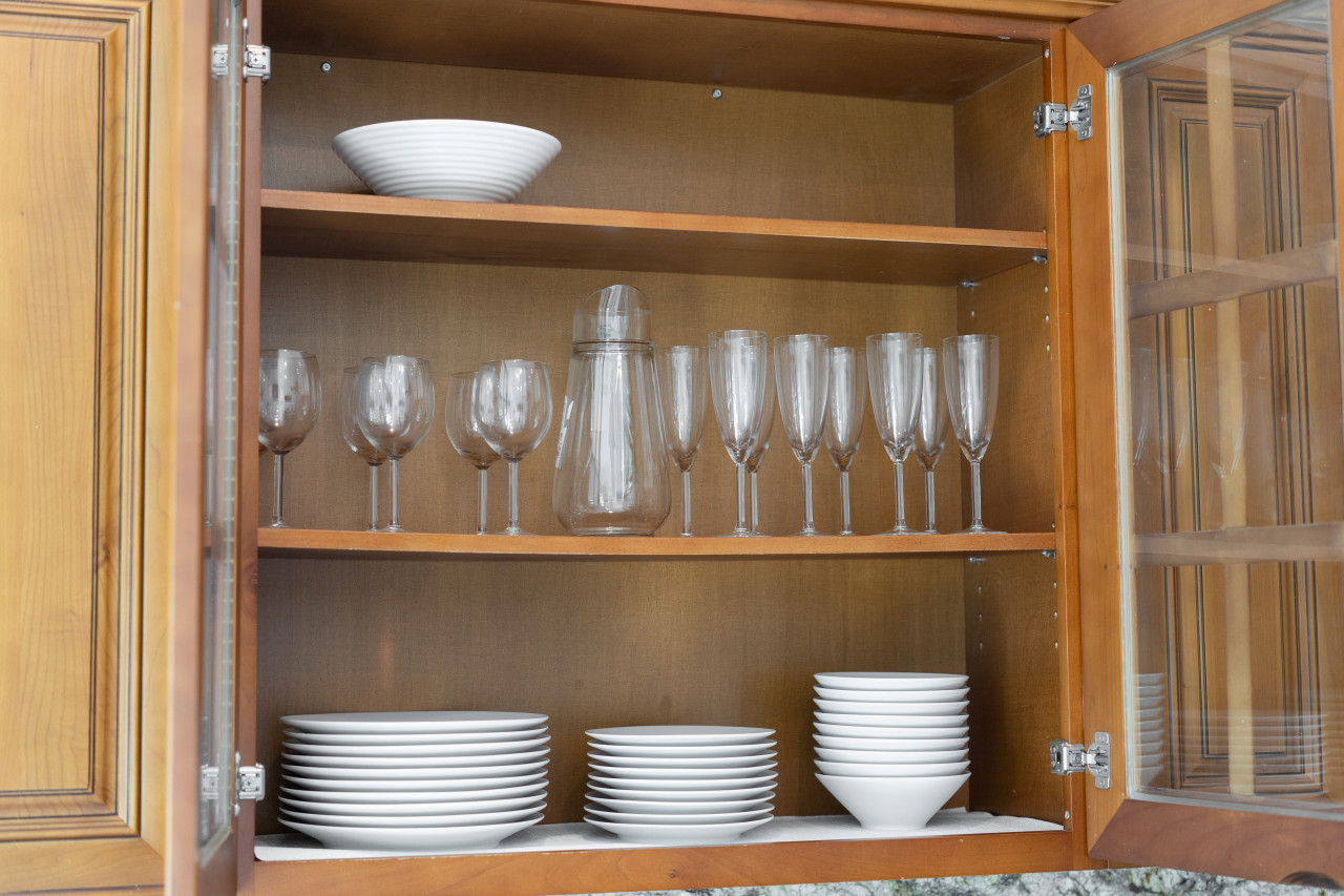 SPACIOUS 4-BEDROOM HOME WITH LARGE YARD AND GARAGE NEAR KNOTT'S BERRY FARM (p67) - Cypress