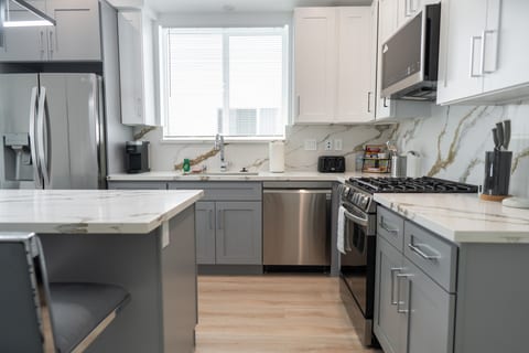 MODERN 4BR TOWNHOME BUILT 2023 w/ GARAGE & EV CHARGER p64