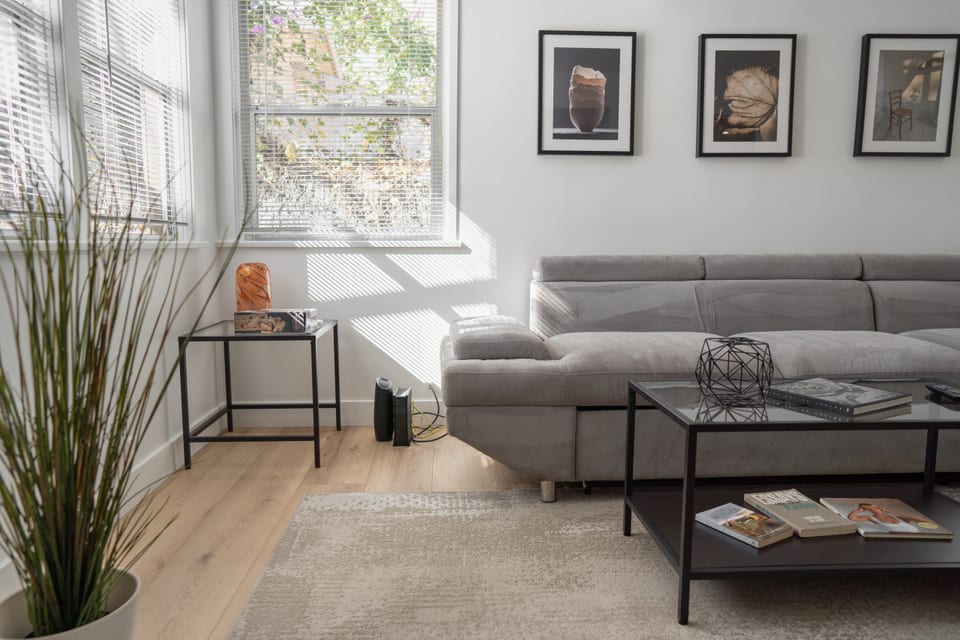 LIVING ROOM -- View 3D Virtual Tour of the Property Here: https://tinyurl.com/yhf97uzy