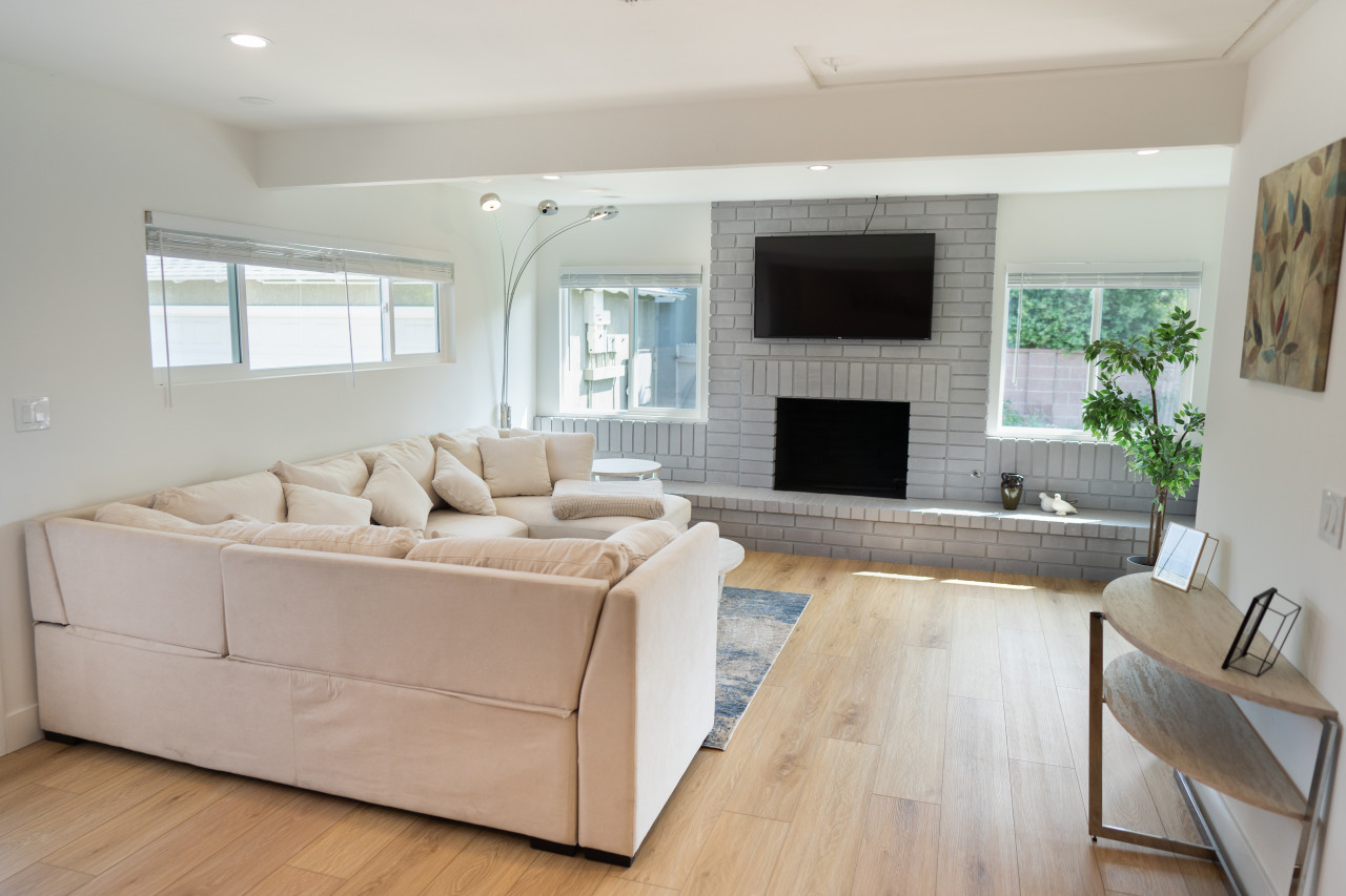 remodeled-3-bedroom-home-near-disneyland-with-garage-private-fenced-yard-2-living-rooms-foosball-table-and-ev-charger-(p74)/