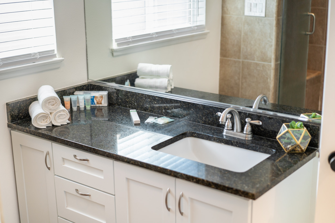 remodeled-3-bedroom-home-near-disneyland-with-garage-private-fenced-yard-2-living-rooms-foosball-table-and-ev-charger-(p74)/