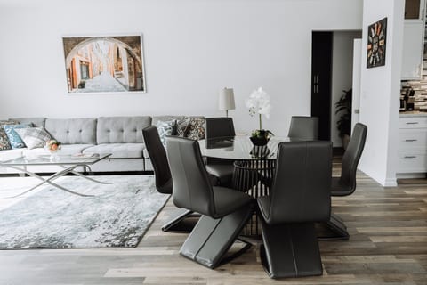 LIVING ROOM & DINING AREA
