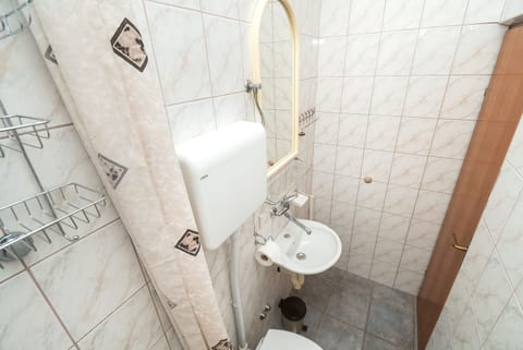 Apartments Ljubica - Unit 370998-13