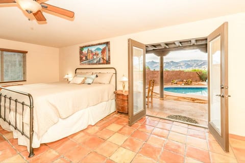 Mountain Views, Pool/Hot Tub
