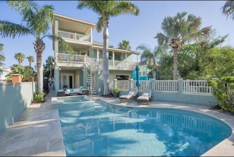 The Majestic Villa