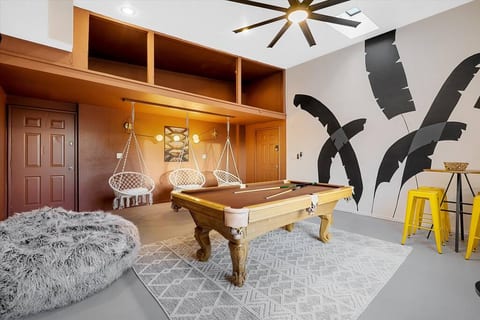 Family Gameroom * Pet Friendly