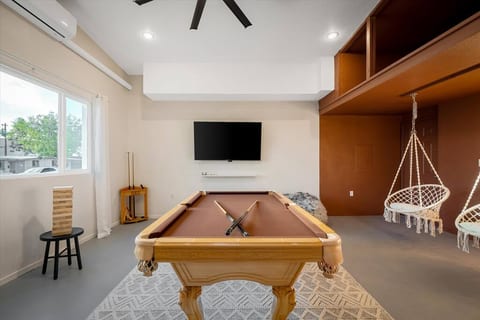 Family Gameroom * Pet Friendly