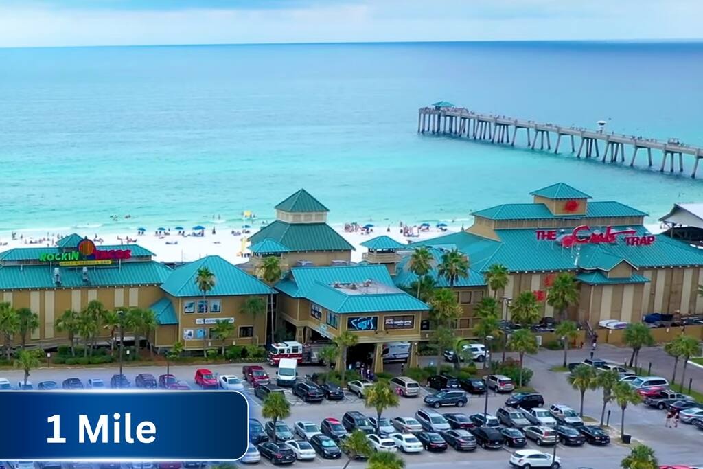 Pier and Boardwalk - Chic Coastal Retreat/Minutes to Beach/Dog Friendly - Okaloosa Island