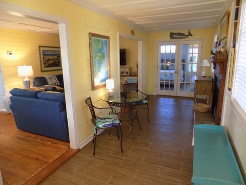 Entryway and sitting area