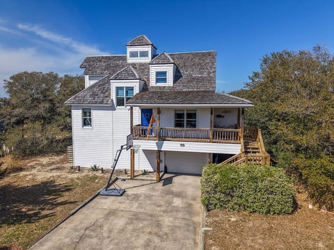 Luxe 4br waterfront+beach+pool+golf+fishing+more! image 2
