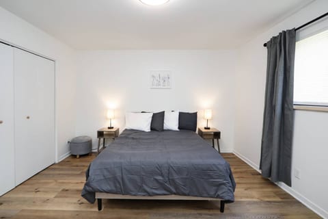 Walk to K-State | Cozy Manhattan Retreat
