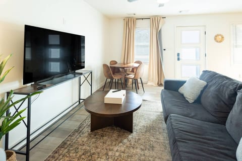 Steps from Aggieville | Fun Manhattan Stay
