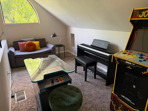 Beautiful home by Medical ctr, Rice, Museums
