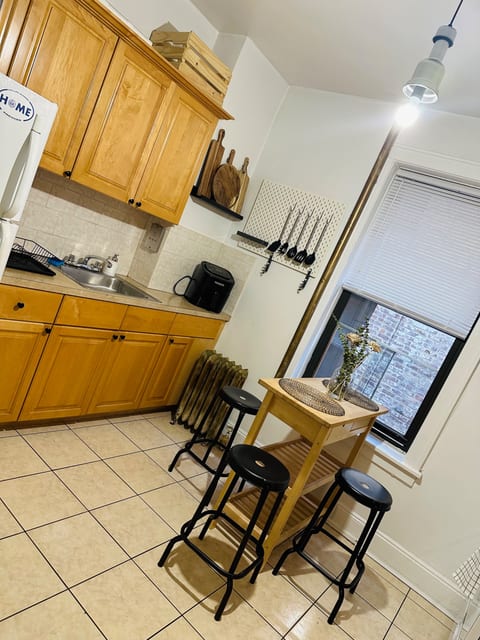 SUNNYside one bedroom Apartment