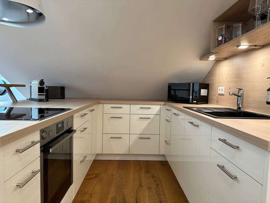 best-rated-location-or-ac-or-garage-or-terrace/