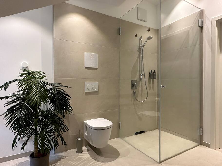 best-rated-location-or-ac-or-garage-or-terrace/