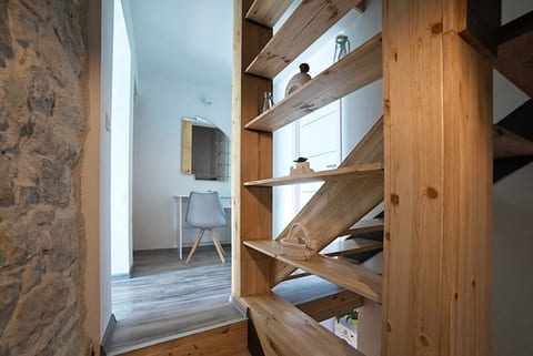 House Dawn - Unit 370914-13