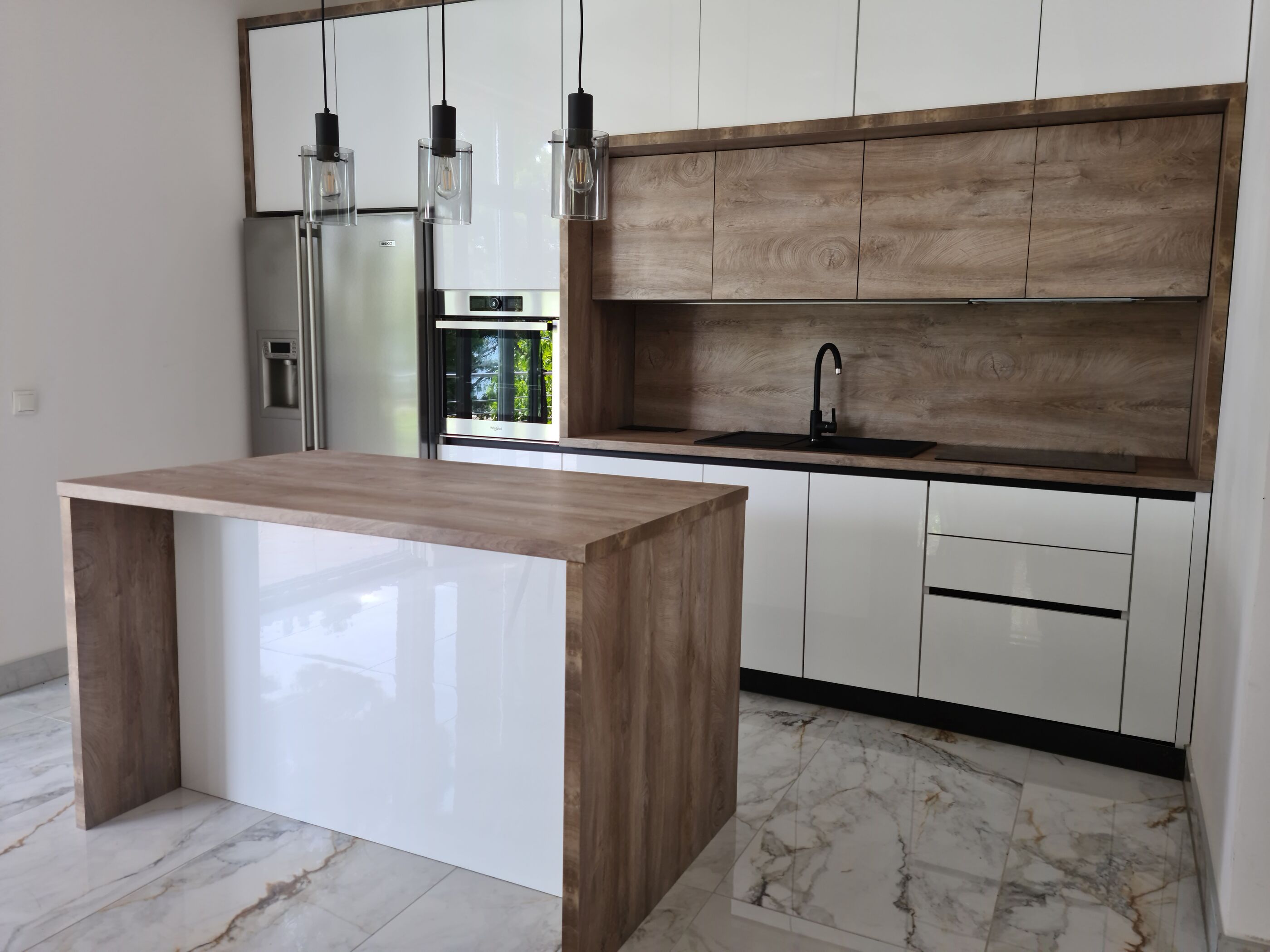 House Pine tree - Unit 371038-13