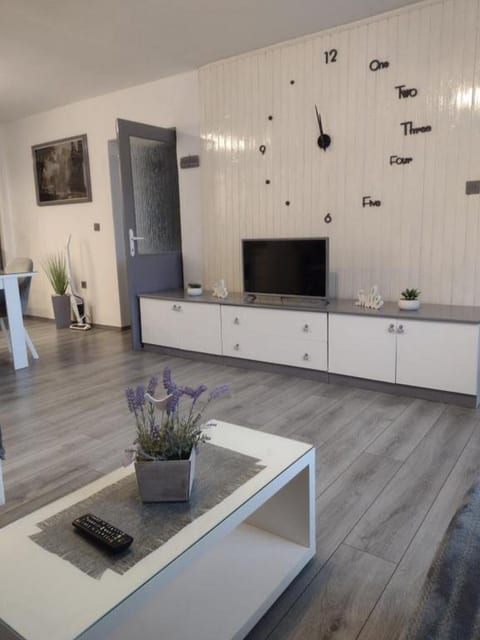 Apartment AMare - Unit 371083-13