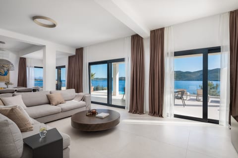 Villa Maris - Unit 371094-13