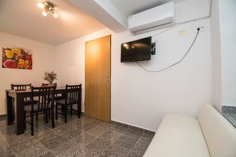 Apartments Maslina - Unit 371103-13