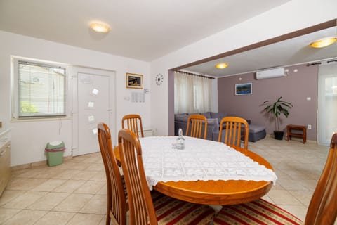 Apartments Ante - Unit 371110-13