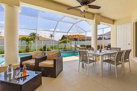 Villa Haze Cape-Coral with private pool/spa