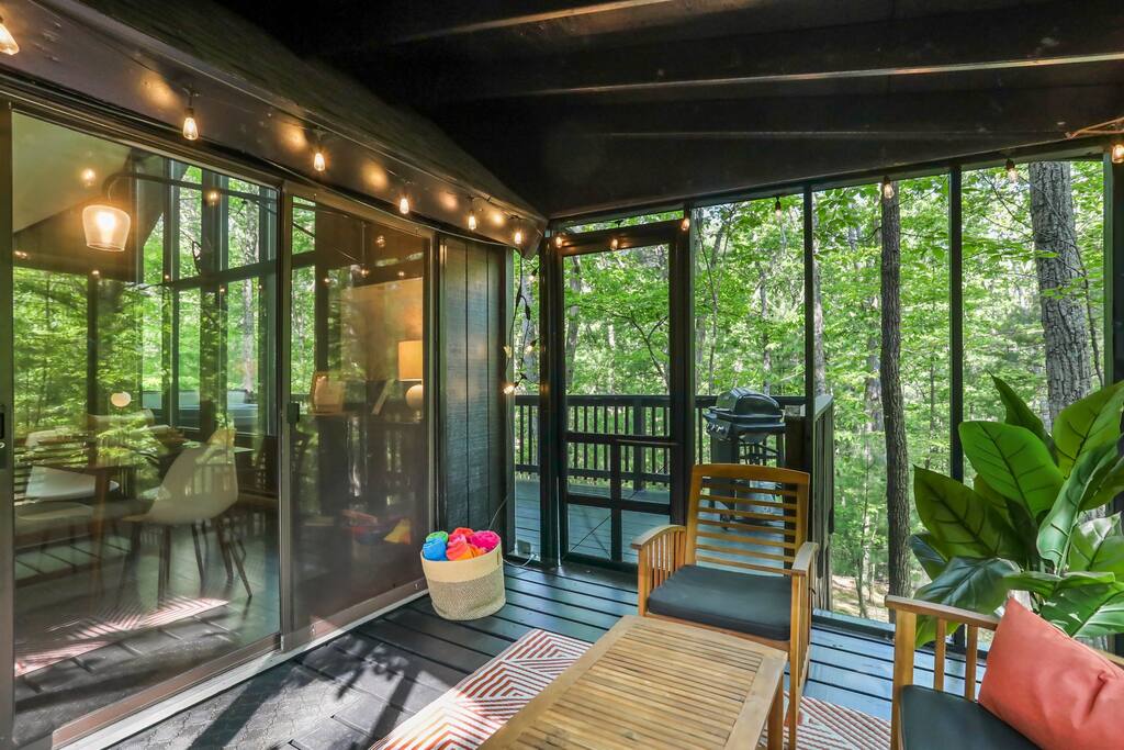 MID-CENTURY MODERN A-FRAME W/ HOT TUB & FIRE PIT!