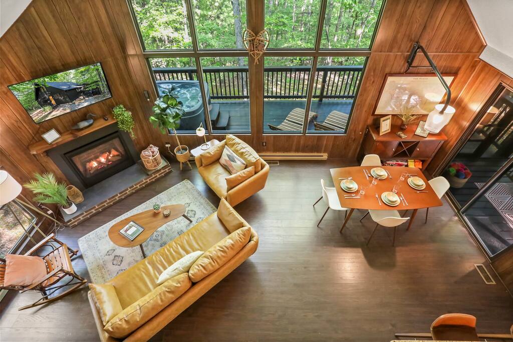 MID-CENTURY MODERN A-FRAME W/ HOT TUB & FIRE PIT!