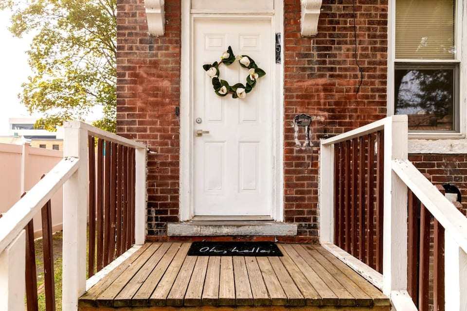 Entrance door