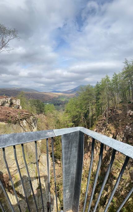 Stanley Ghyll Viewing Platform - Three Bedroom Cottage in Eskdale Green. Sleeps 6/7 - England