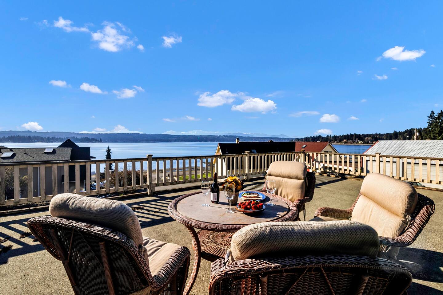 The Carmichael Luxury Vacation Rental Bremerton