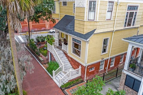 Historic Savannah Mansion