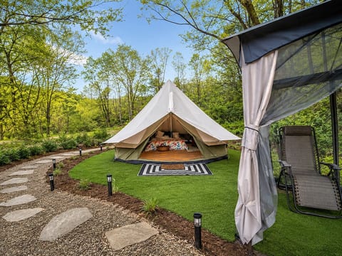 Glamping Creekside in the Smoky Mountains image 2
