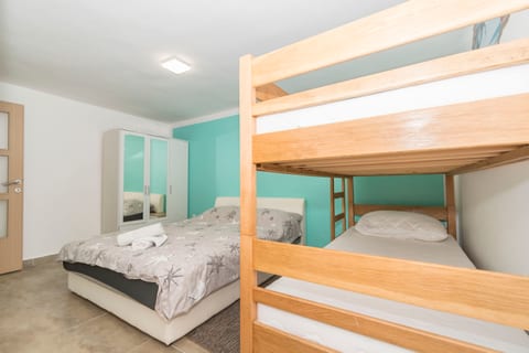Apartments Kristina - Unit 371048-13
