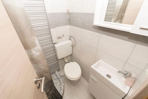 Apartments Kristina - Unit 371050-13